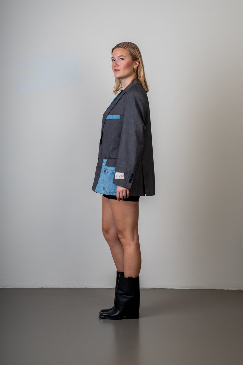 Grijze vintage blazer met denim