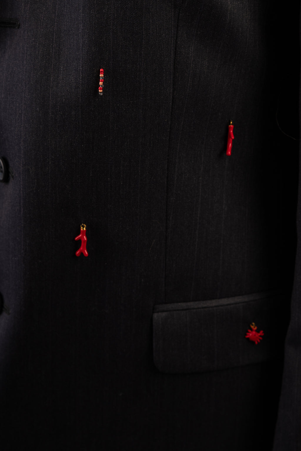 Donkergrijze vintage blazer met kraaltjes